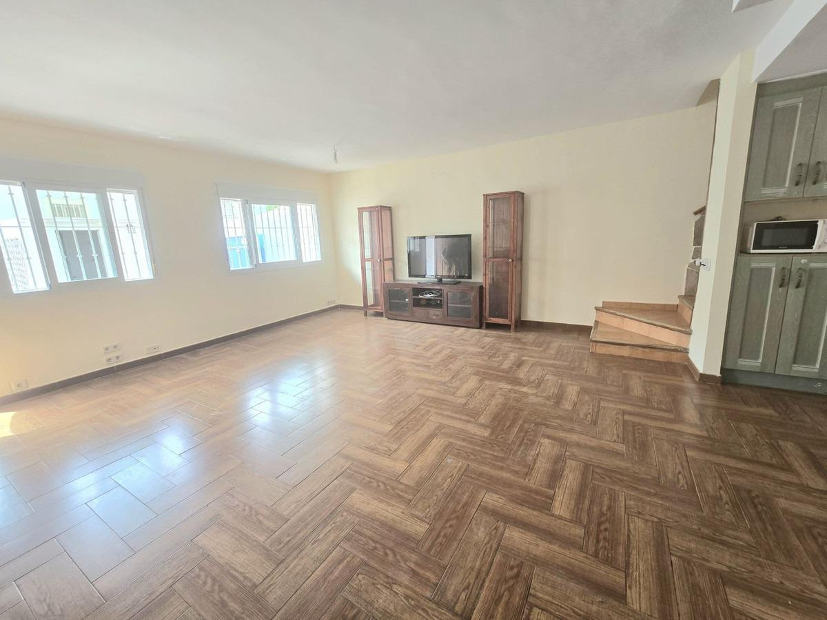 407ca94963b536be0d7e5a8bdb86301e - 22