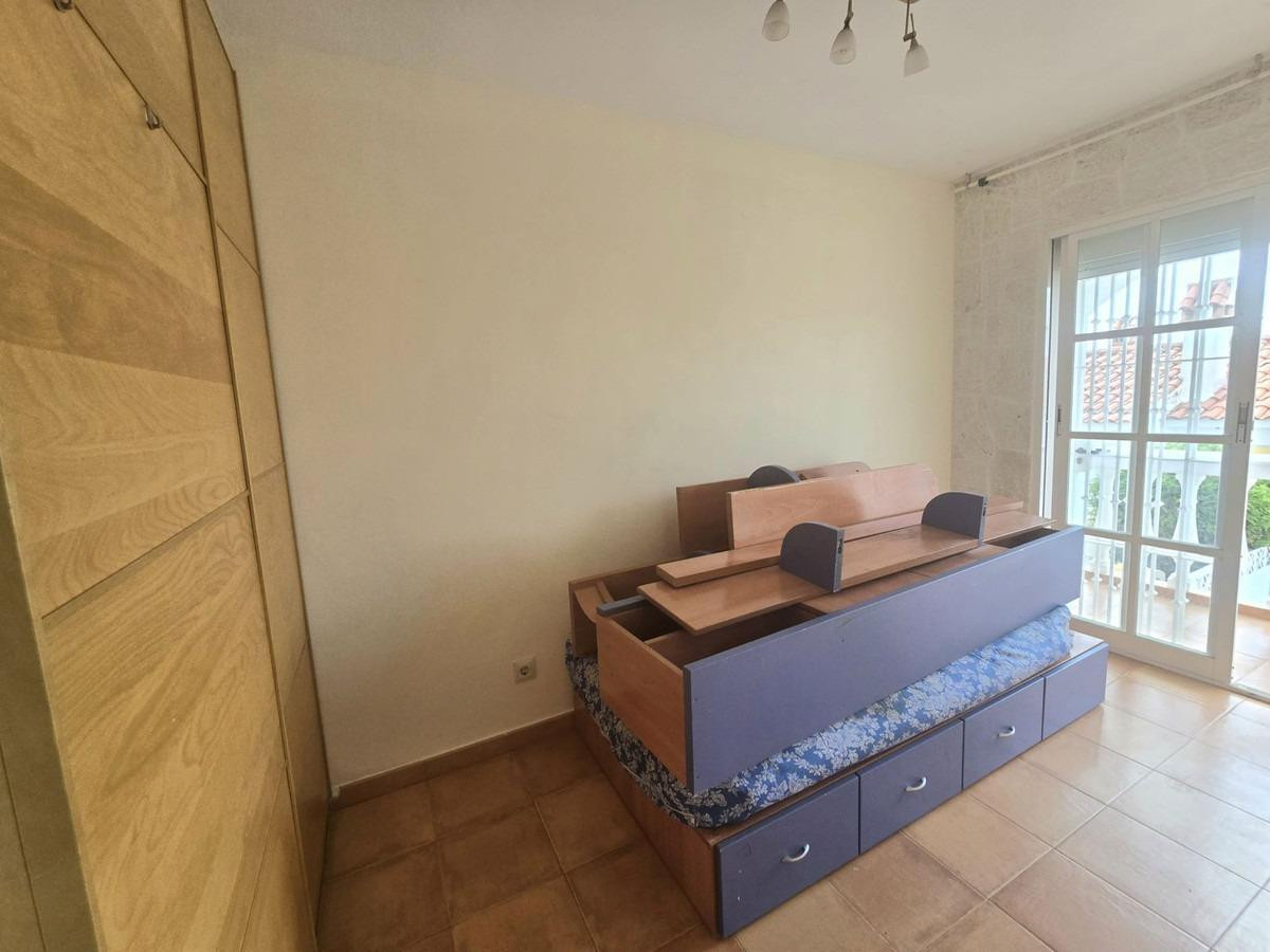 407ca94963b536be0d7e5a8bdb86301e - 28