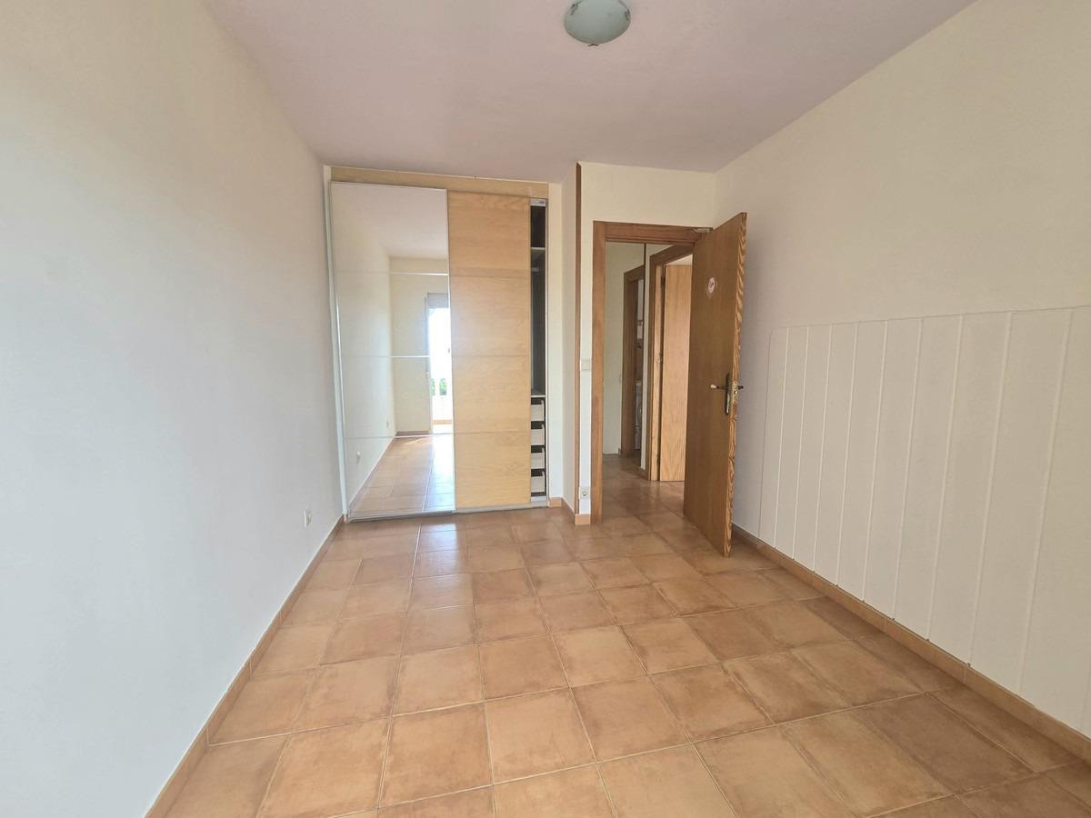 407ca94963b536be0d7e5a8bdb86301e - 37