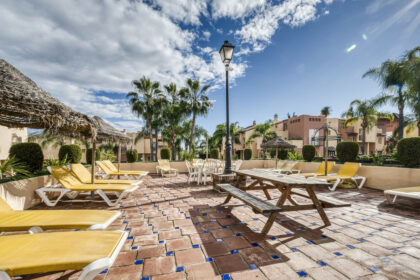 40dae7d6550464b68233cf8500cb89cb - 25