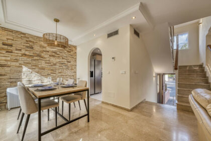 40dae7d6550464b68233cf8500cb89cb - 6