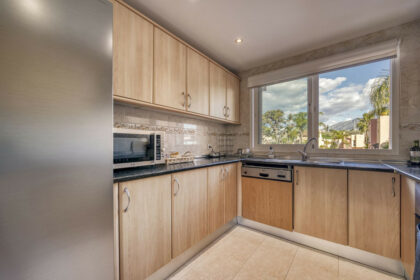 40dae7d6550464b68233cf8500cb89cb - 9