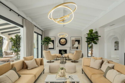 428030f35b7c554e8fdb841a6988fa17 - 11