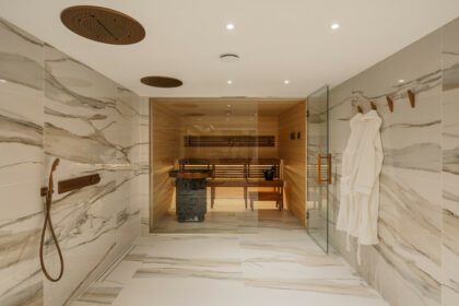 428030f35b7c554e8fdb841a6988fa17 - 6