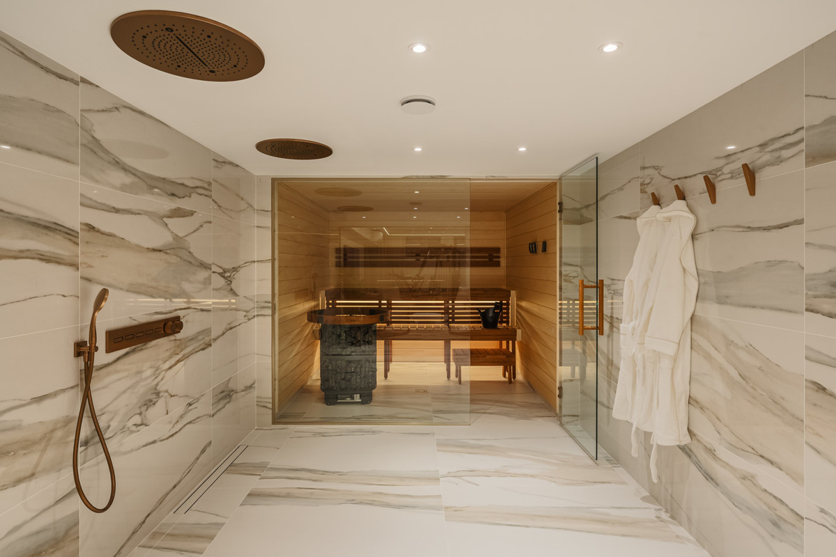 428030f35b7c554e8fdb841a6988fa17 - 6