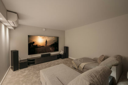 428030f35b7c554e8fdb841a6988fa17 - 7