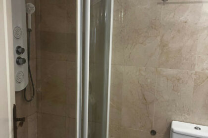 429bf0d8b5b58233c05e546ba585f0d9 - 17