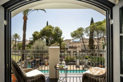 42a08ed41f15b74154b1a0dc2fd1694b - 28