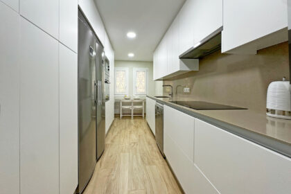 42b3fdc4726de399486ecbc410067b31 - 11