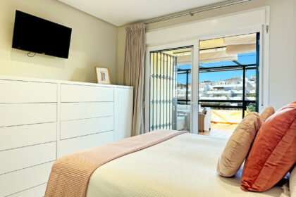 42b3fdc4726de399486ecbc410067b31 - 16