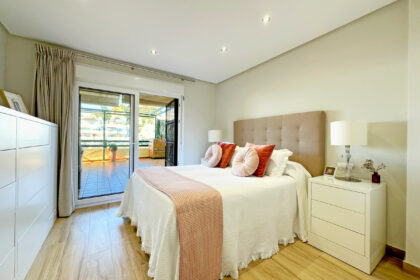 42b3fdc4726de399486ecbc410067b31 - 3