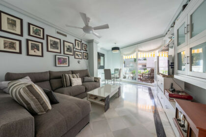 42ee041d71bb7d7a376d1710065d7ac0 - 2