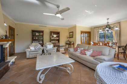 431ed67deb1cb7e22bae8f34d840f626 - 34