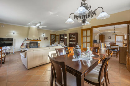 431ed67deb1cb7e22bae8f34d840f626 - 35