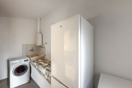 431ed67deb1cb7e22bae8f34d840f626 - 49