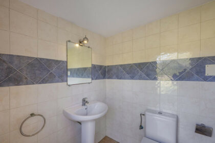 431ed67deb1cb7e22bae8f34d840f626 - 50