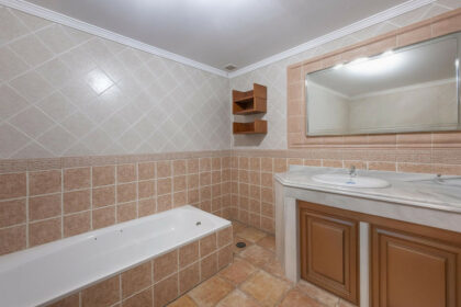 431ed67deb1cb7e22bae8f34d840f626 - 58