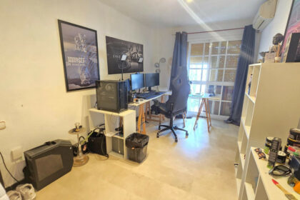 43fbe159b560e64759b93f3824f52b9c - 37