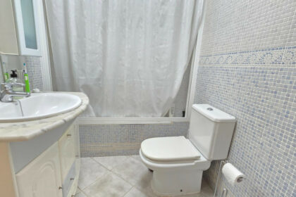 43fbe159b560e64759b93f3824f52b9c - 8