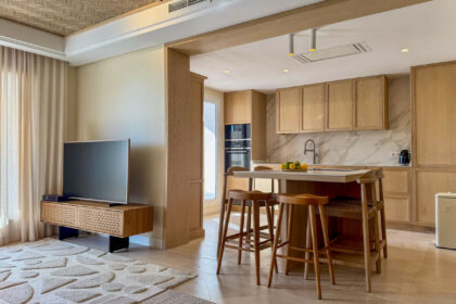 46160ce9d3f8f8a7ba3568667f72a12a - 1