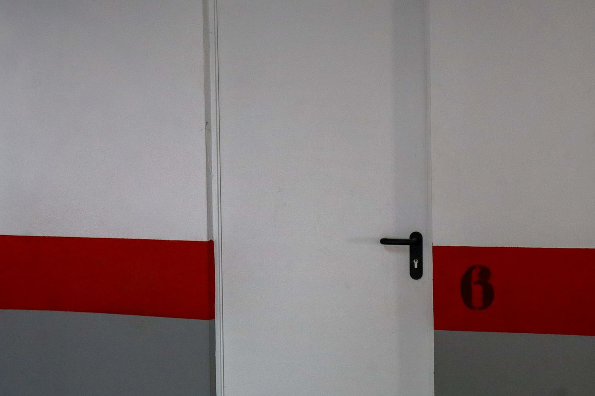 46160ce9d3f8f8a7ba3568667f72a12a - 18