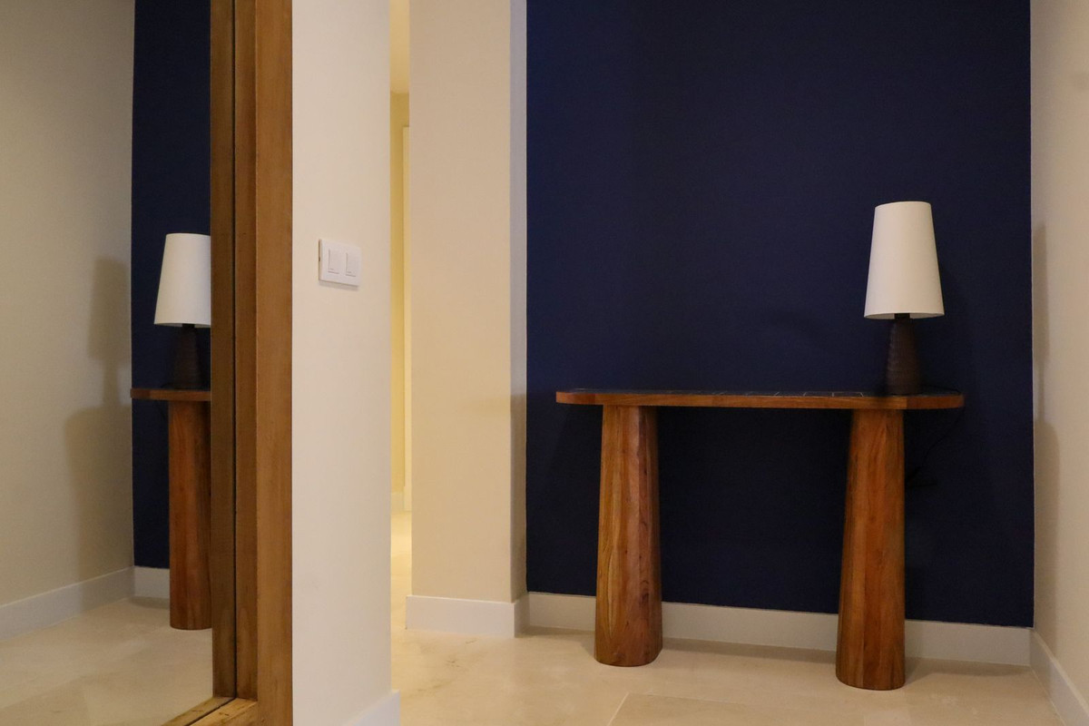 46160ce9d3f8f8a7ba3568667f72a12a - 20