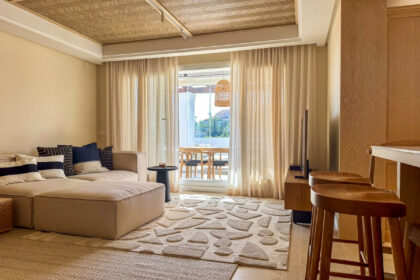 46160ce9d3f8f8a7ba3568667f72a12a - 25