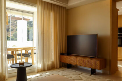 46160ce9d3f8f8a7ba3568667f72a12a - 28