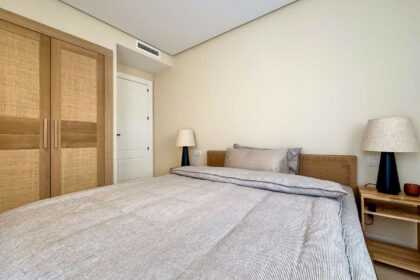 46160ce9d3f8f8a7ba3568667f72a12a - 39