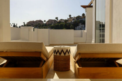 46160ce9d3f8f8a7ba3568667f72a12a - 47