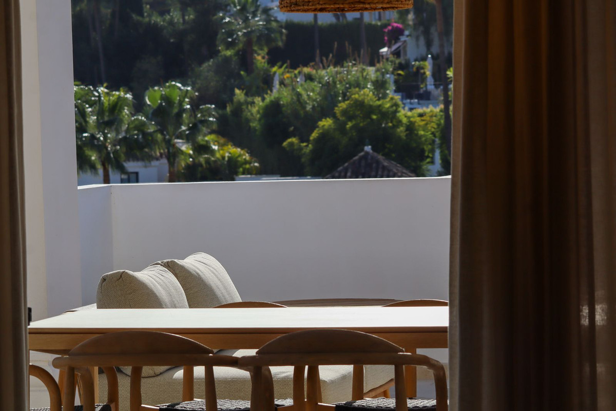 46160ce9d3f8f8a7ba3568667f72a12a - 67