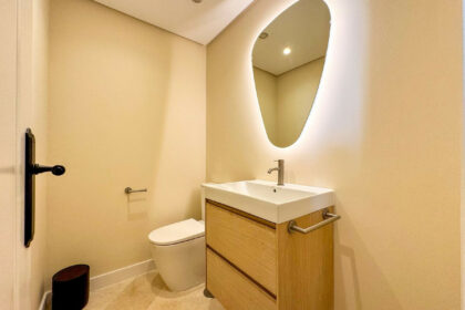 46160ce9d3f8f8a7ba3568667f72a12a - 75