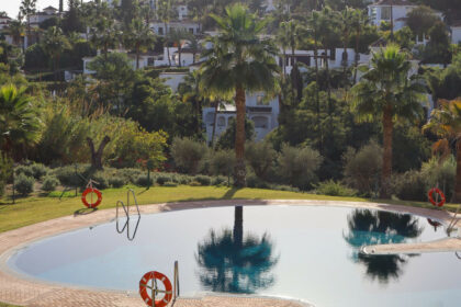 46160ce9d3f8f8a7ba3568667f72a12a - 83