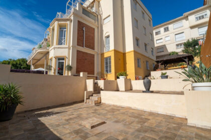 467dfd163313d9f3b7898da1ce366b22 - 30