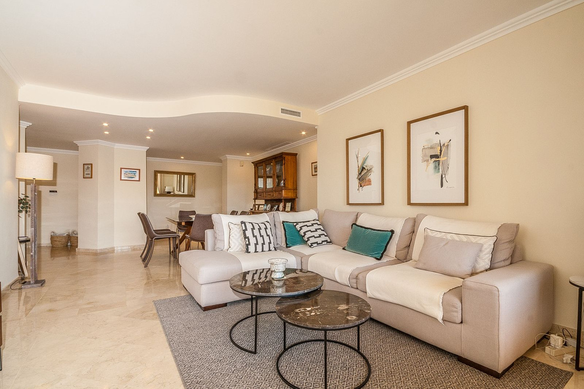 46b116d24b6043ec29c806af1bac41e5 - 18