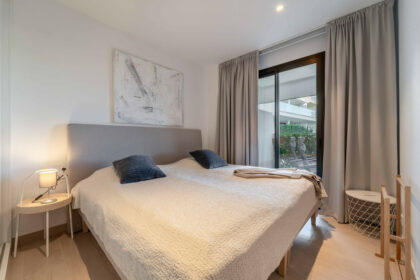 46b671b0594744153c9edc076e0566f7 - 26