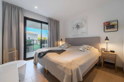 46b671b0594744153c9edc076e0566f7 - 27