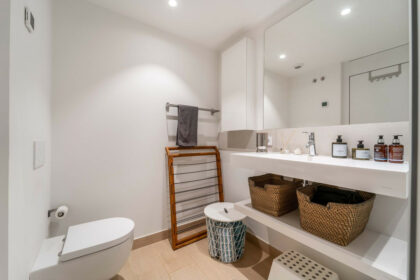 46b671b0594744153c9edc076e0566f7 - 30