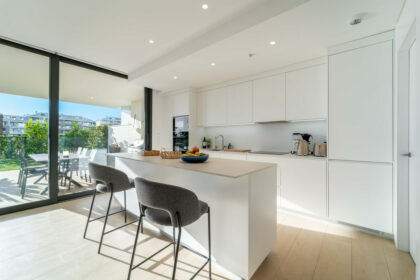 46b671b0594744153c9edc076e0566f7 - 4