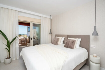 46e14a1e5f185af9b88e02fa7a6222ee - 15