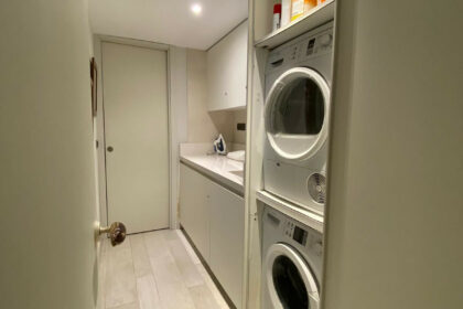 472890e10190627fa0b21855a5689912 - 31