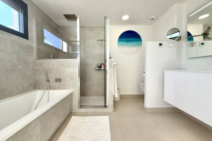 481c3e1afdd4fe8580229bebbf4d57f3 - 13