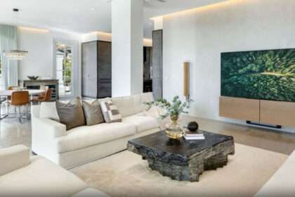 490e6327066412a2507c68c8fc0b2c4a - 10