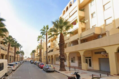 494593452d135678a2f18e938859fd8b - 2