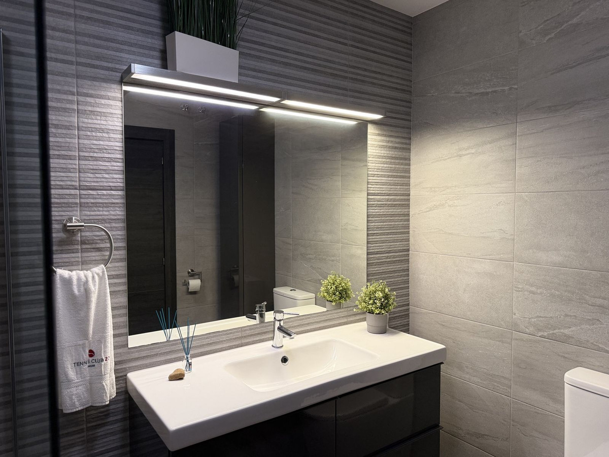 4b34f68a6480c6cd66962173a9437a02 - 16