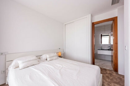 4b9594d1f40737fddcac210e38a9876f - 14