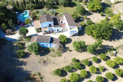 4b97ec14f108b96a97bd1e8d85876d65 - 29