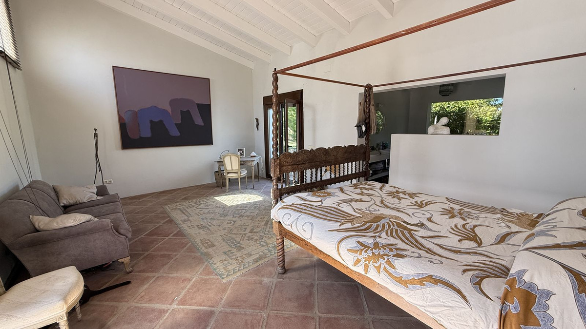 4b97ec14f108b96a97bd1e8d85876d65 - 9