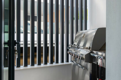 4c370cf9f62fc7d894406a103e9fb5cb - 10