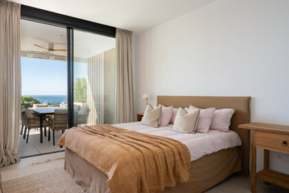 4c370cf9f62fc7d894406a103e9fb5cb - 15